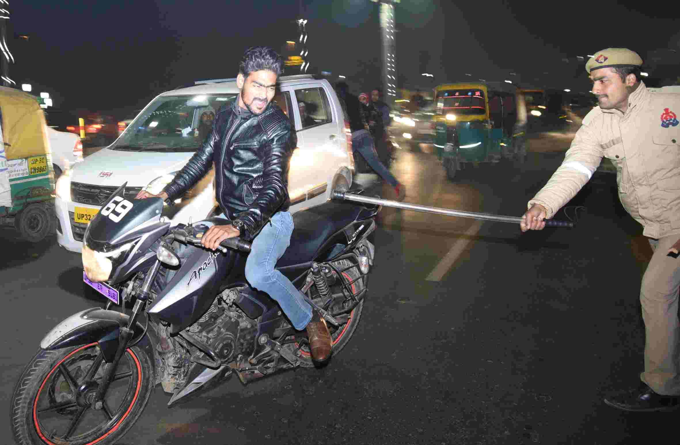 new year celebration in lucknow action by up police