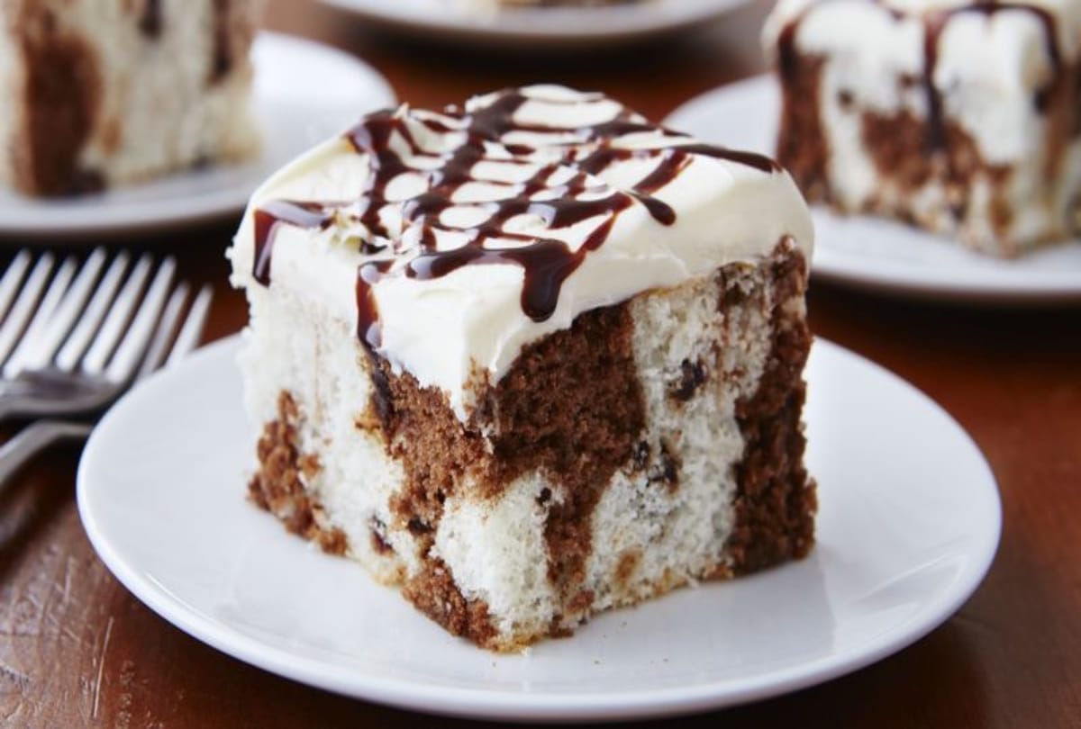 bake this easy cakes at home stay safe from corona