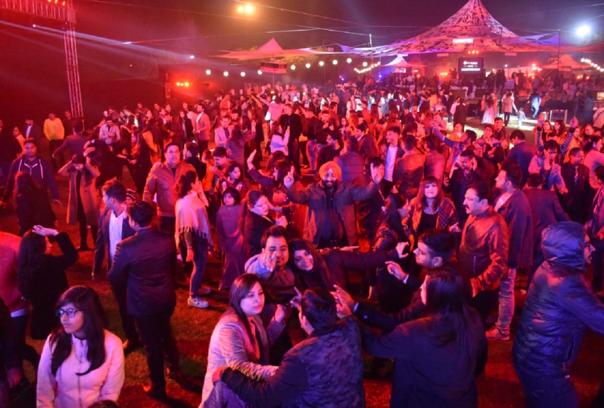 People will celebrate new year with corona protocol at Gorakhpur