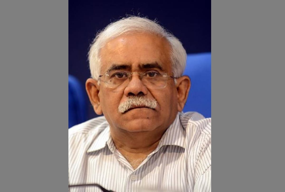Sudhir Bhargava sworn in as central Information Commissioner