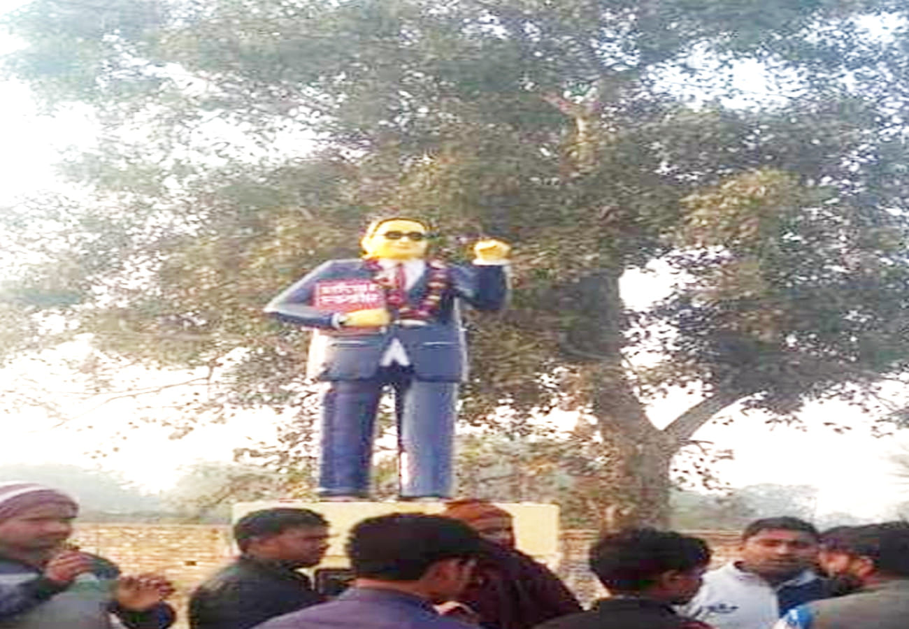 Ambedkar statue broke out in orai