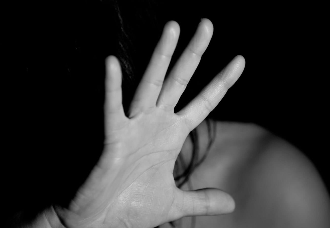 crime against teenager girl in vrindavan