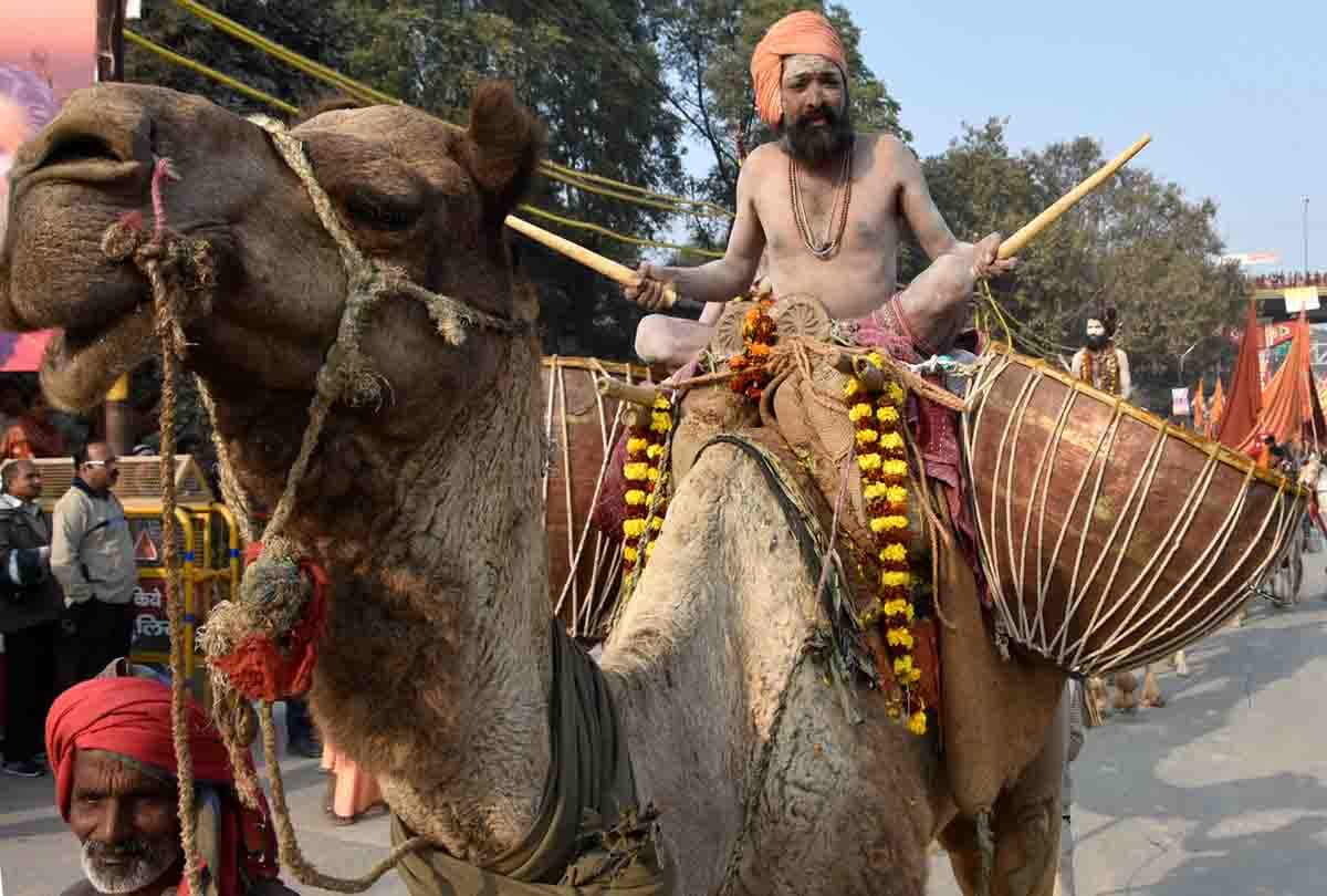 Kumbh 2019: Why Kumbh organized after 12 years, what is Mythology of Ardh kumbh