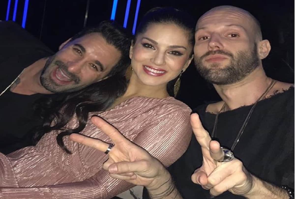 sunny leone enjoyed new year 2019 with husband and friends