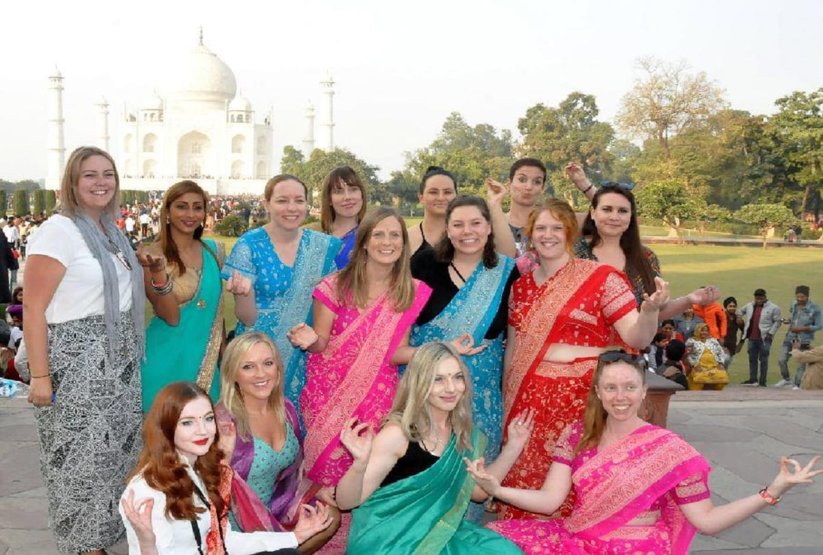 Exclusive Earning Rs. 145 crores from Taj Mahal tickets