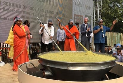BJP to cook khichdi at amit shah rally world record