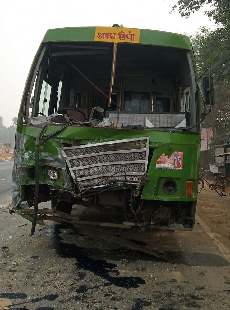 2 died in accident11