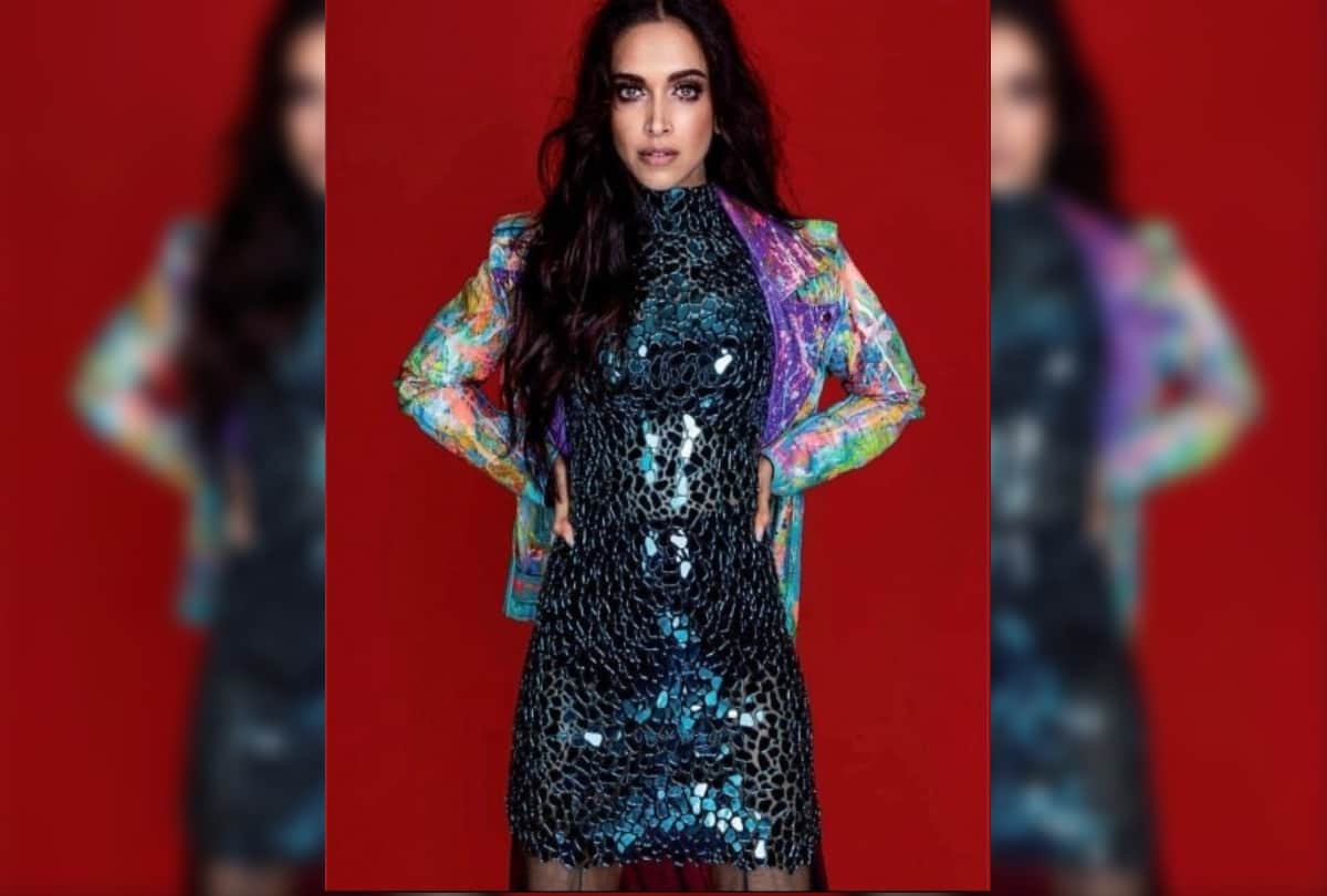 Deepika Padukone Copies Kareena Kapoor Look
