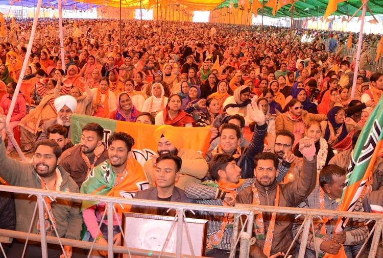 Chandigarh,  pm modi attack on congress in gurdaspur rally