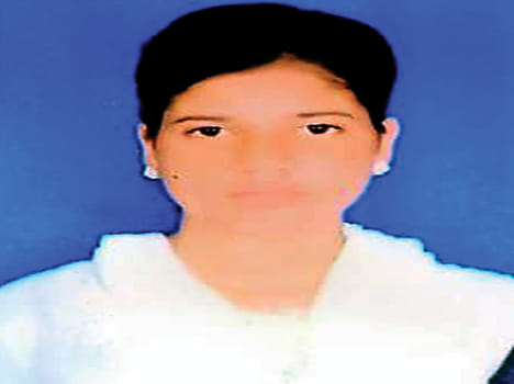 Schoolgirl gets ill, death at home