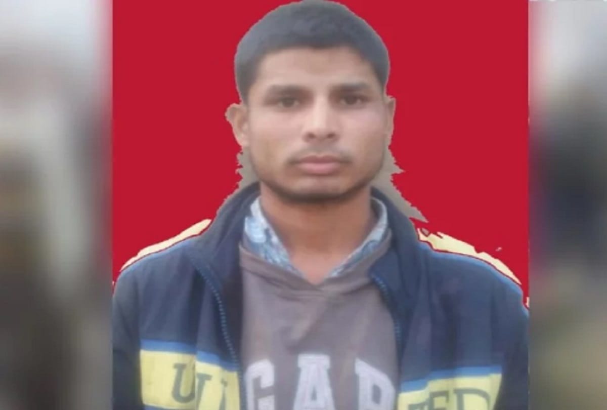 Meerut, Naeem has a connection with the ISI agent