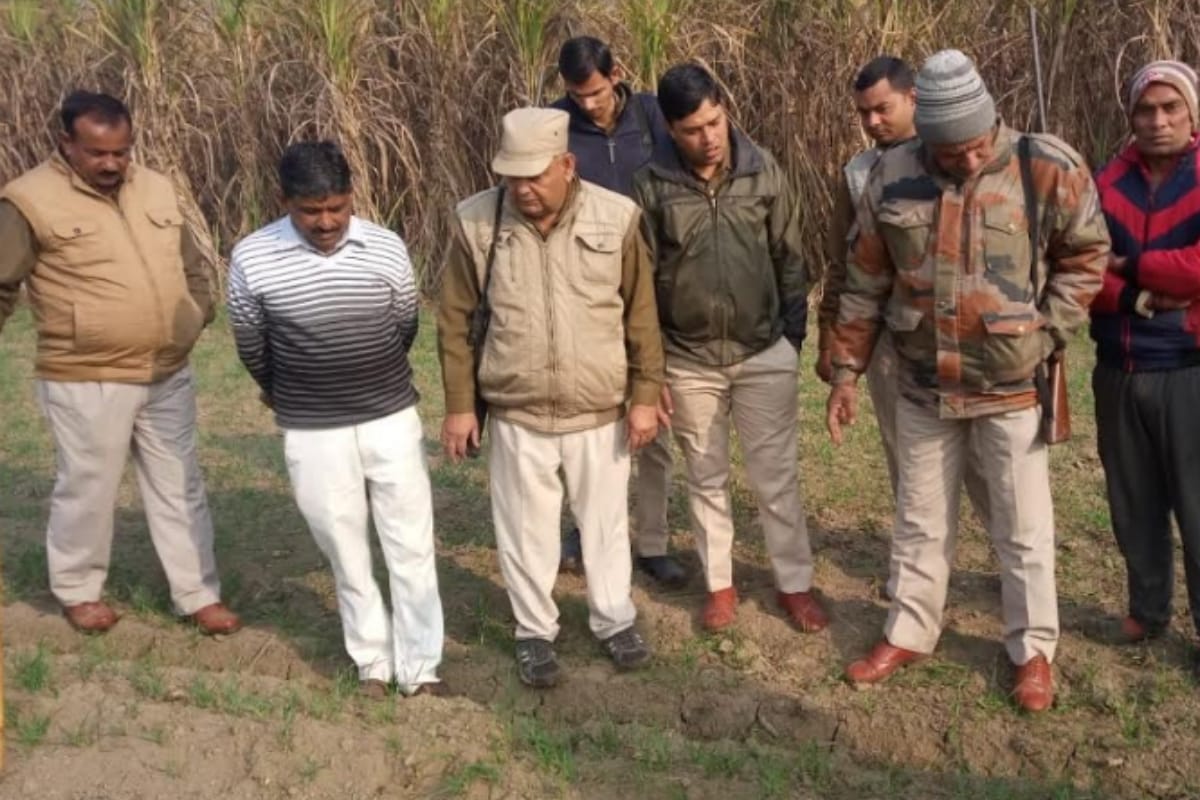 mother-daughter murdered by shoe laces in shamli up police investigating