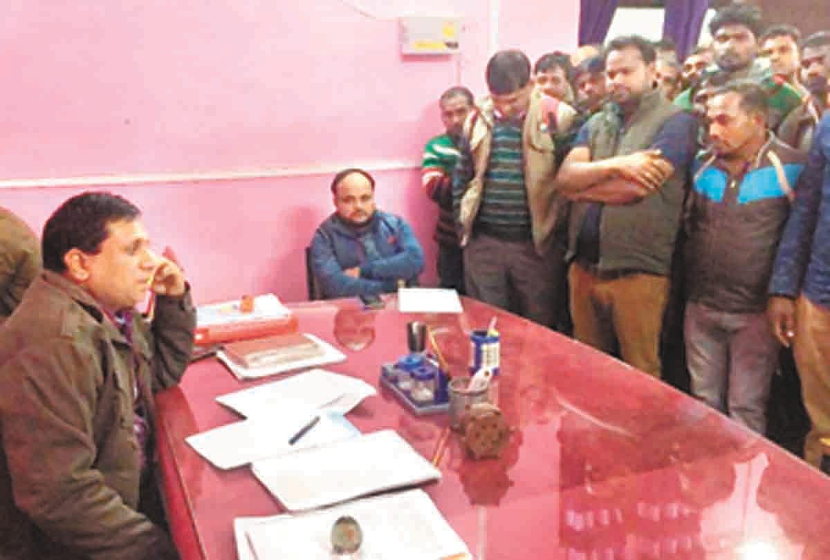 बिजली कर्मी हड़ताल पर गए, चायल इलाके में अंधेरा