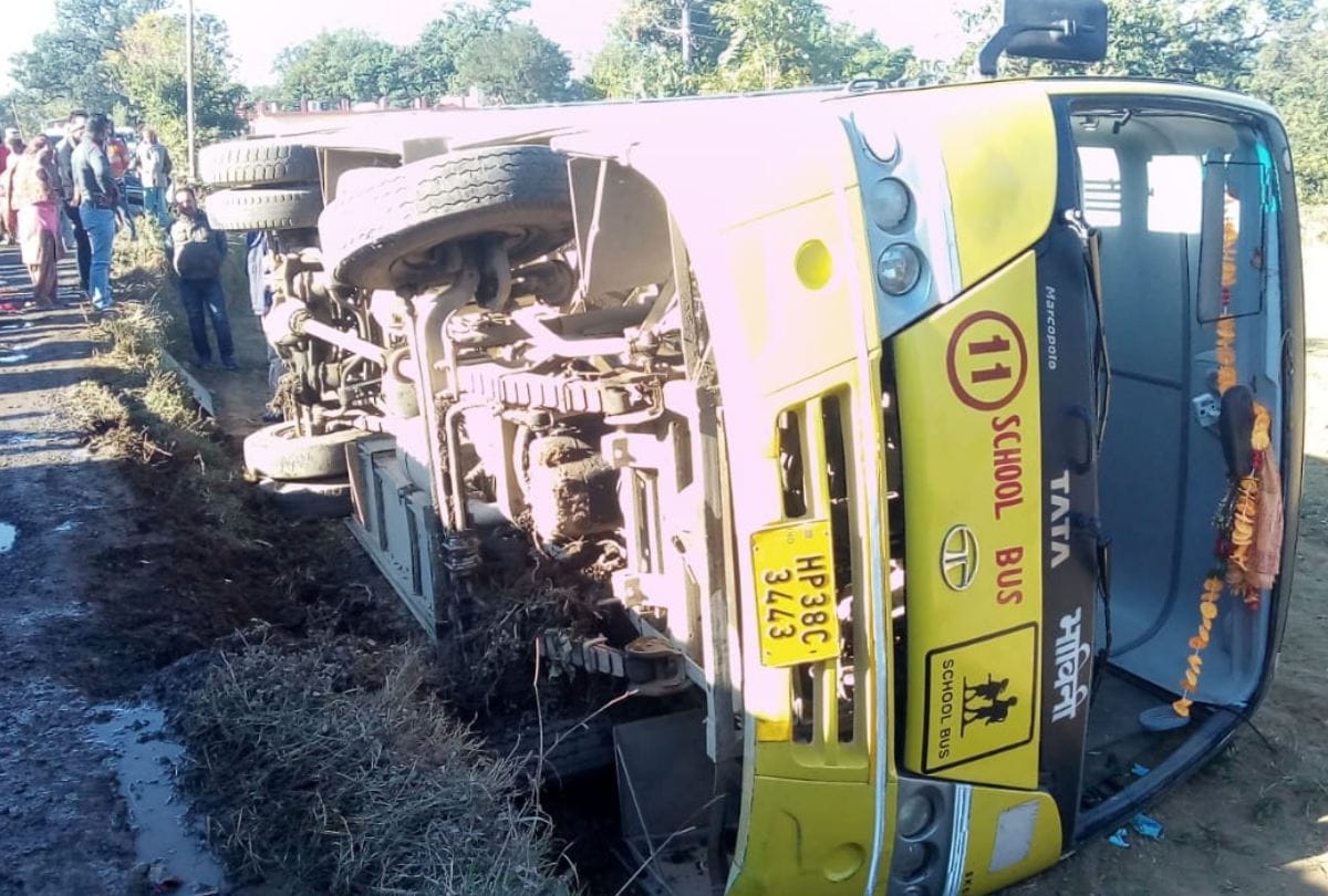 School Bus accident Nurpur Kangra Himachal eight students injured