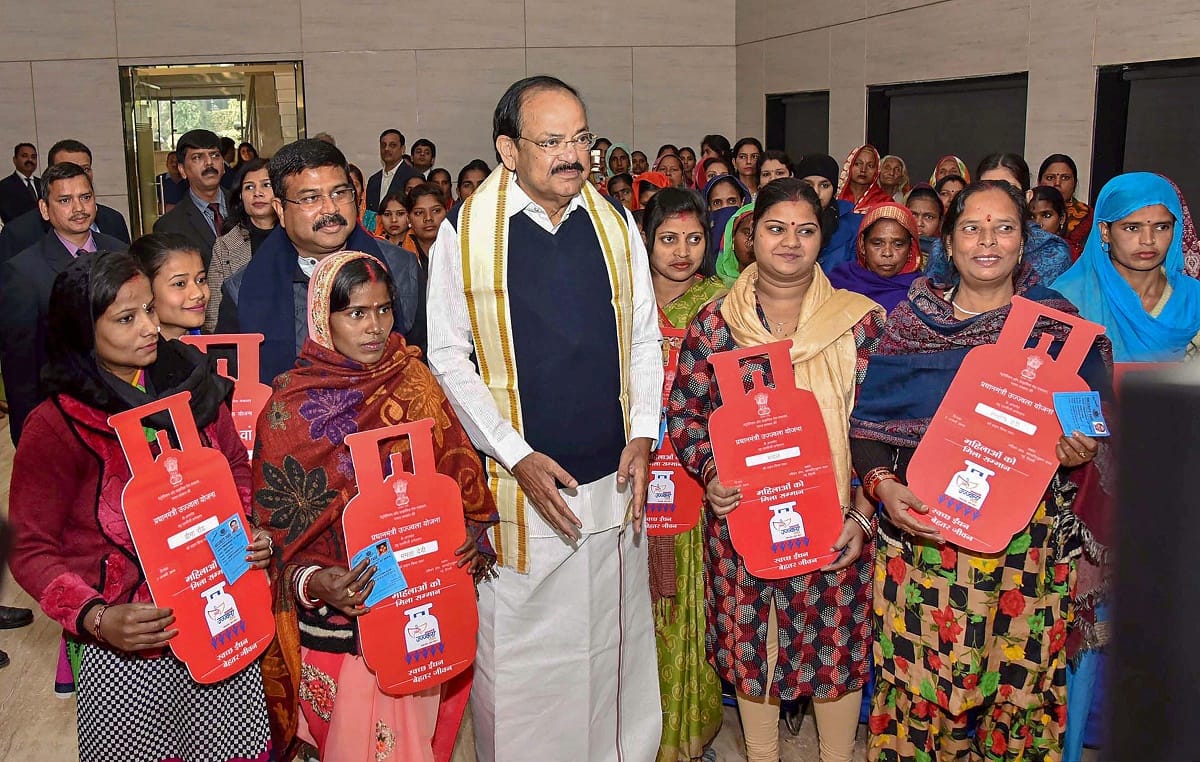 Government releases 6-croreth LPG connections under Pradhan Mantri Ujjwala Yojana