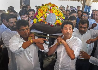 Sachin Tendulkar Tweets Emotional Tribute For Ramakant Achrekar On Death Anniversary