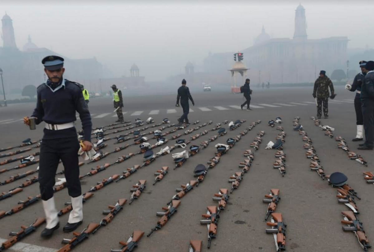 Republic Day Parade Rehearsal at Rajpath in Delhi see in photos