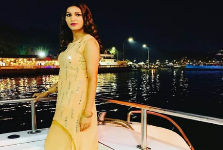 Sapna Choudhary new year celebration dance video viral