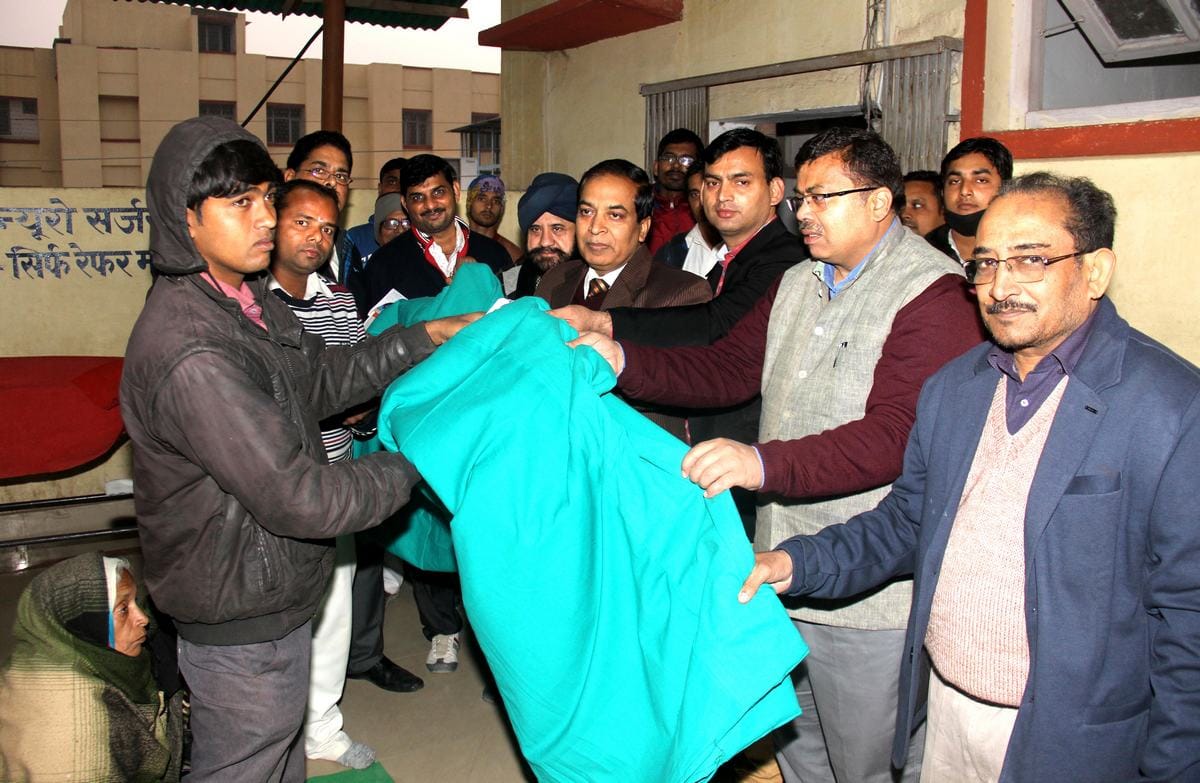 Patient and its guardian will not sleep at outside in BHU hospital