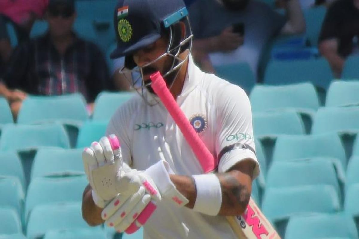INDIA VS AUSTRALIA 2018: Virat Kohli controversial dismissal by peter handscomb