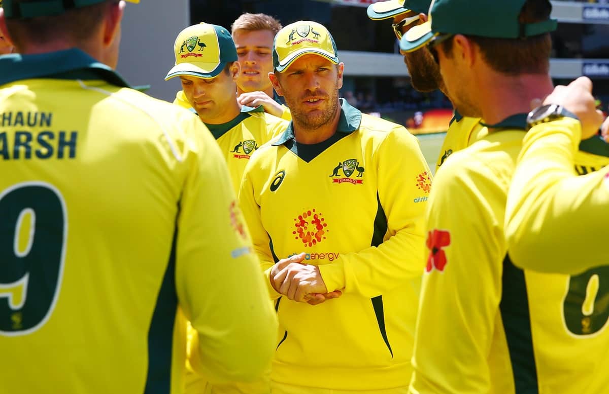 Australian Captain Aaron finch thanks virat and dhoni for special gift share jersey pictures