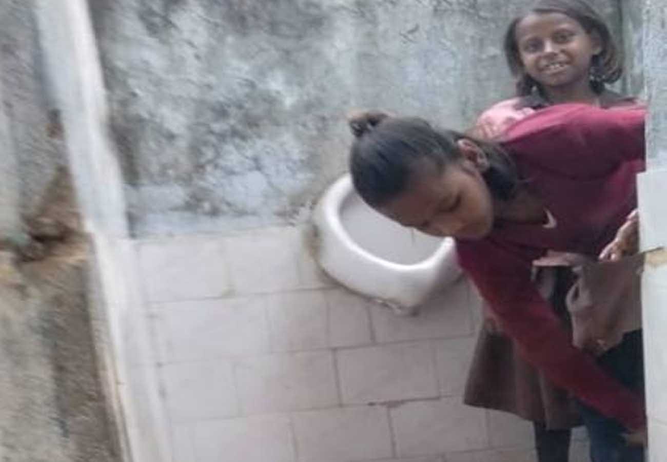 teacher forced students to clean toilets