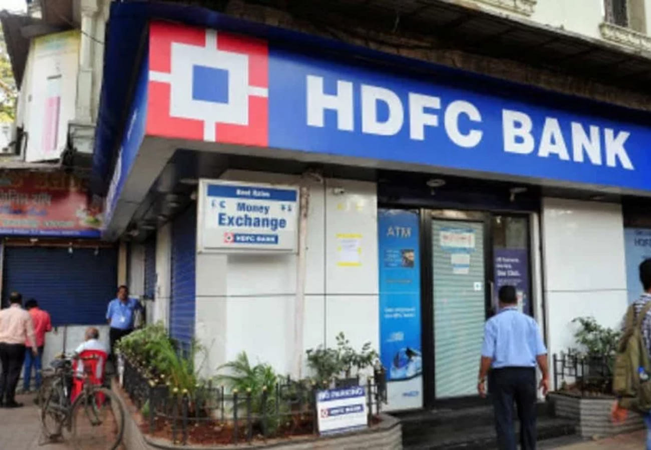 HDFC Bank gold loan fraud case in kanpur