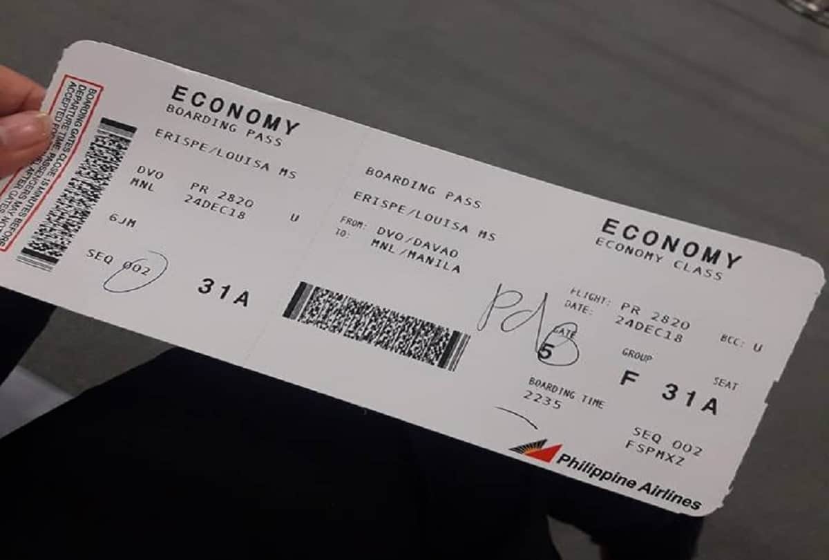 Posting a photo of your flight boarding pass can get you hacked