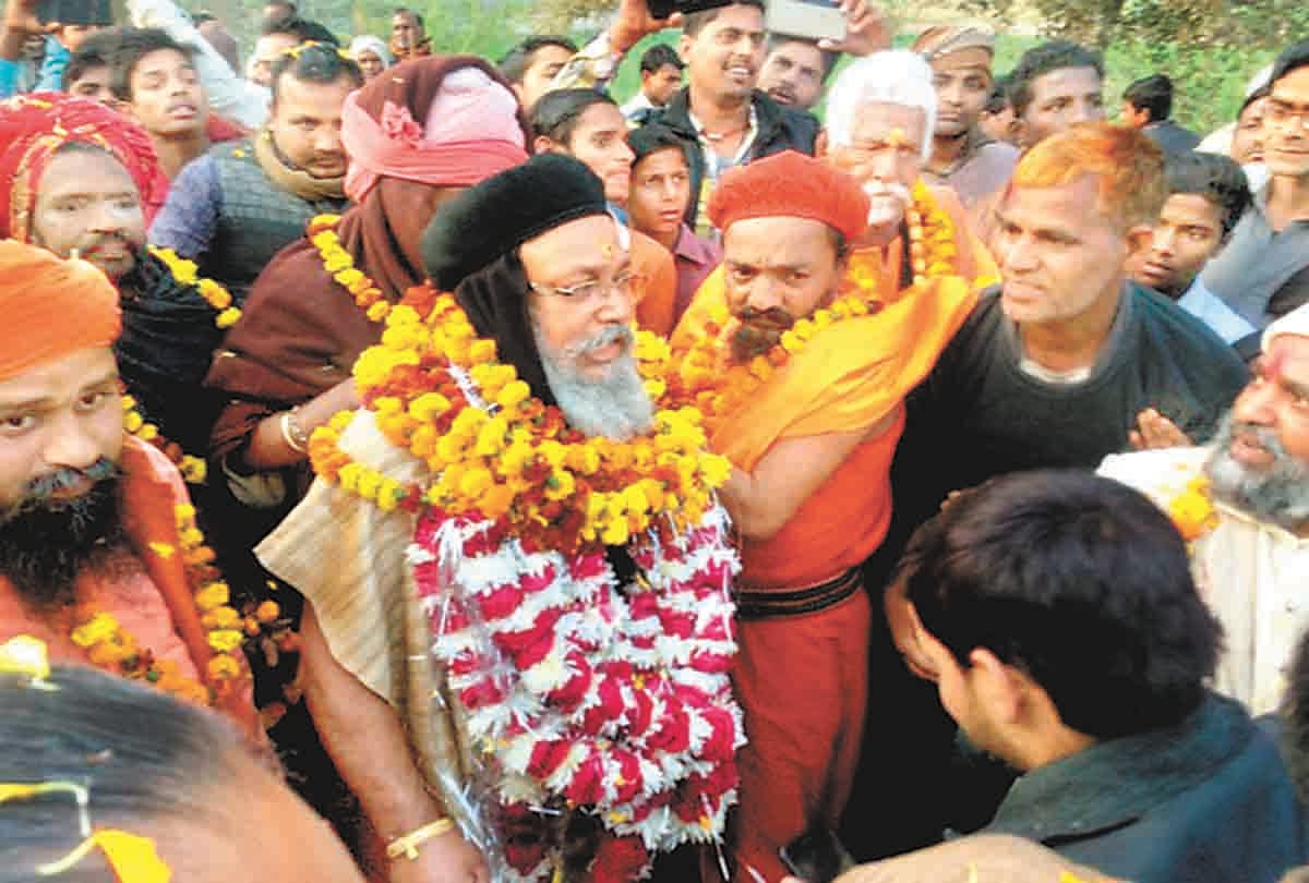 'high court' established between Akhara, saints of Udasin Akhara Did build 93 years ago