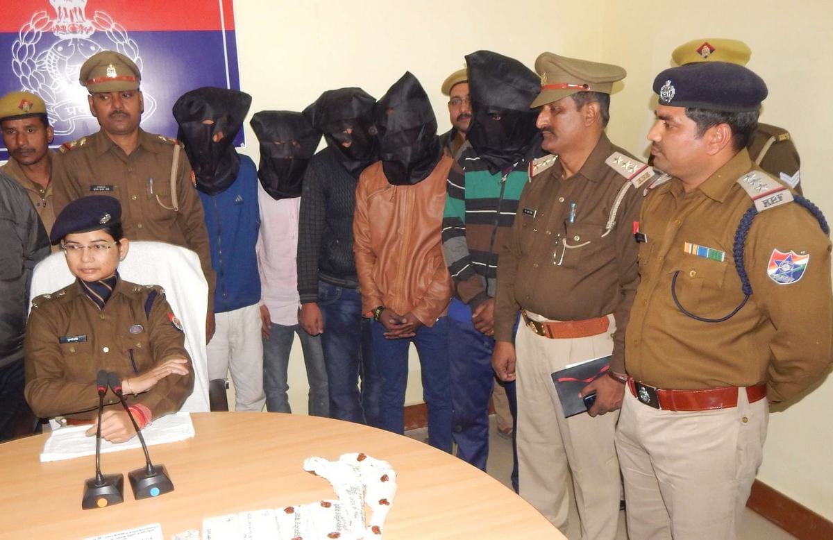 GRP arrested five people in train robbery case
