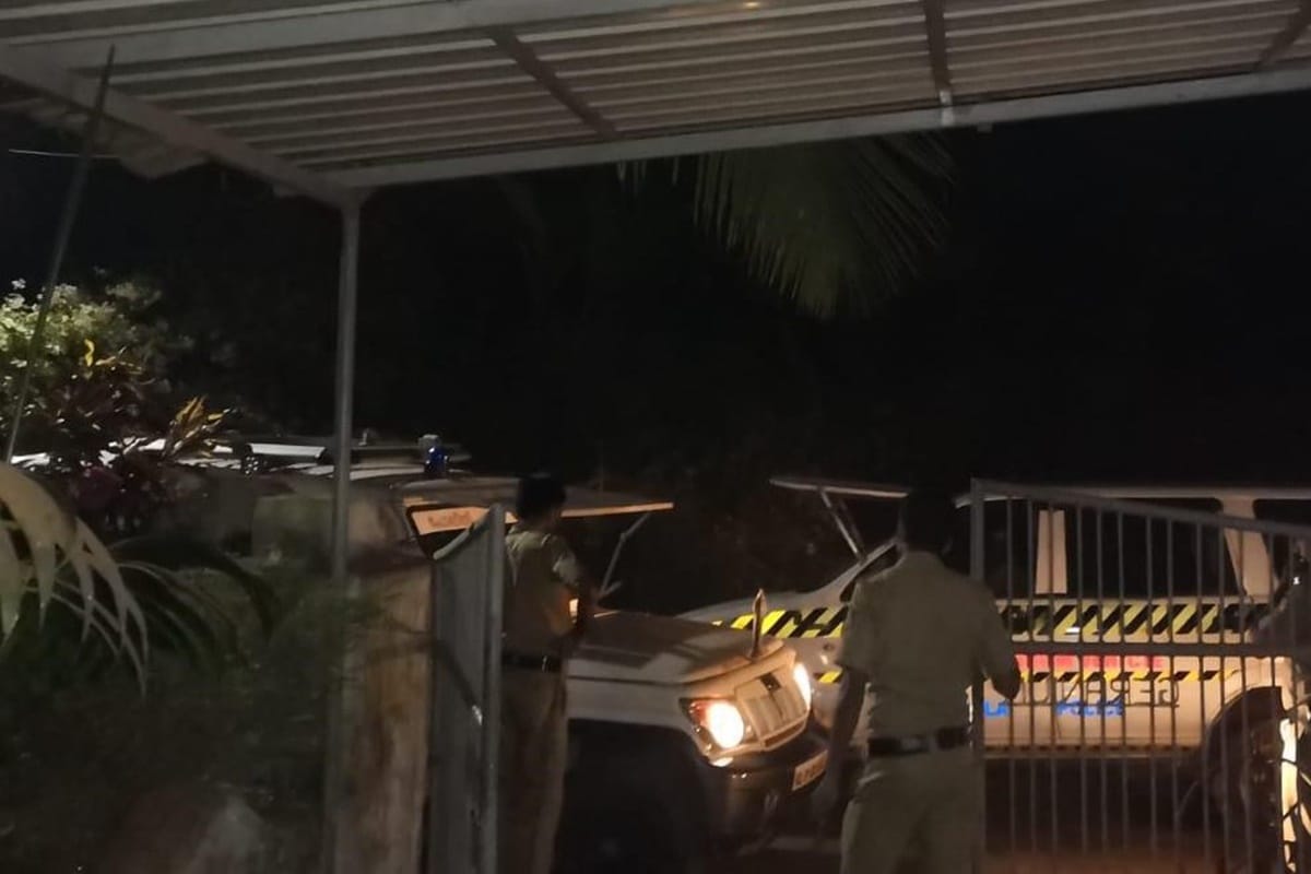 CPI(M) MLA AN Shamseer house was attacked with bomb allegedly by members of RSS