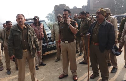 Community dispute in chandauli and many injured