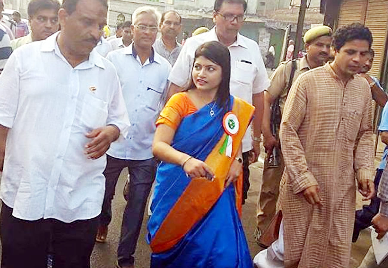 CBI action in the house of IAS B chandrakala