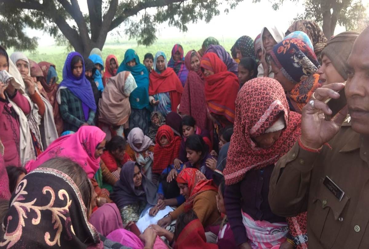 Two gangmen died in train accident in Hathras