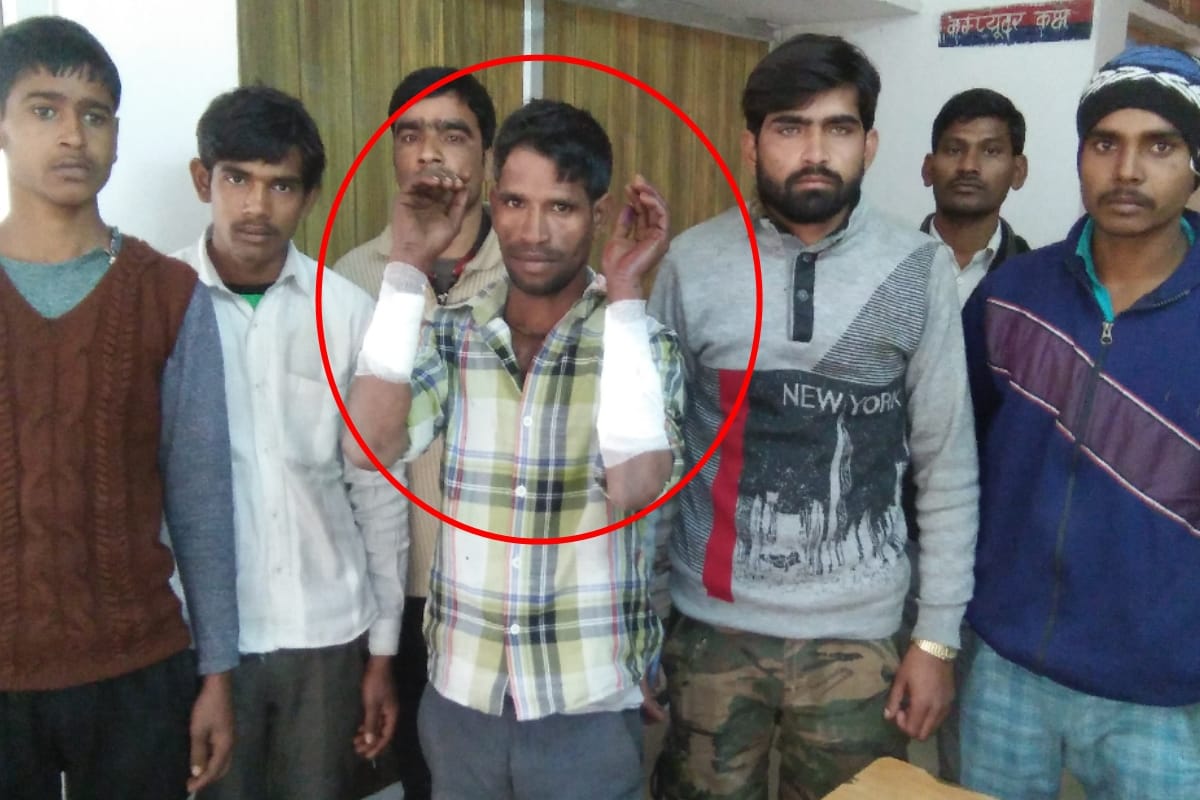 UP: man broken hands after workers demanded labour charges in meerut tried to crush JCB
