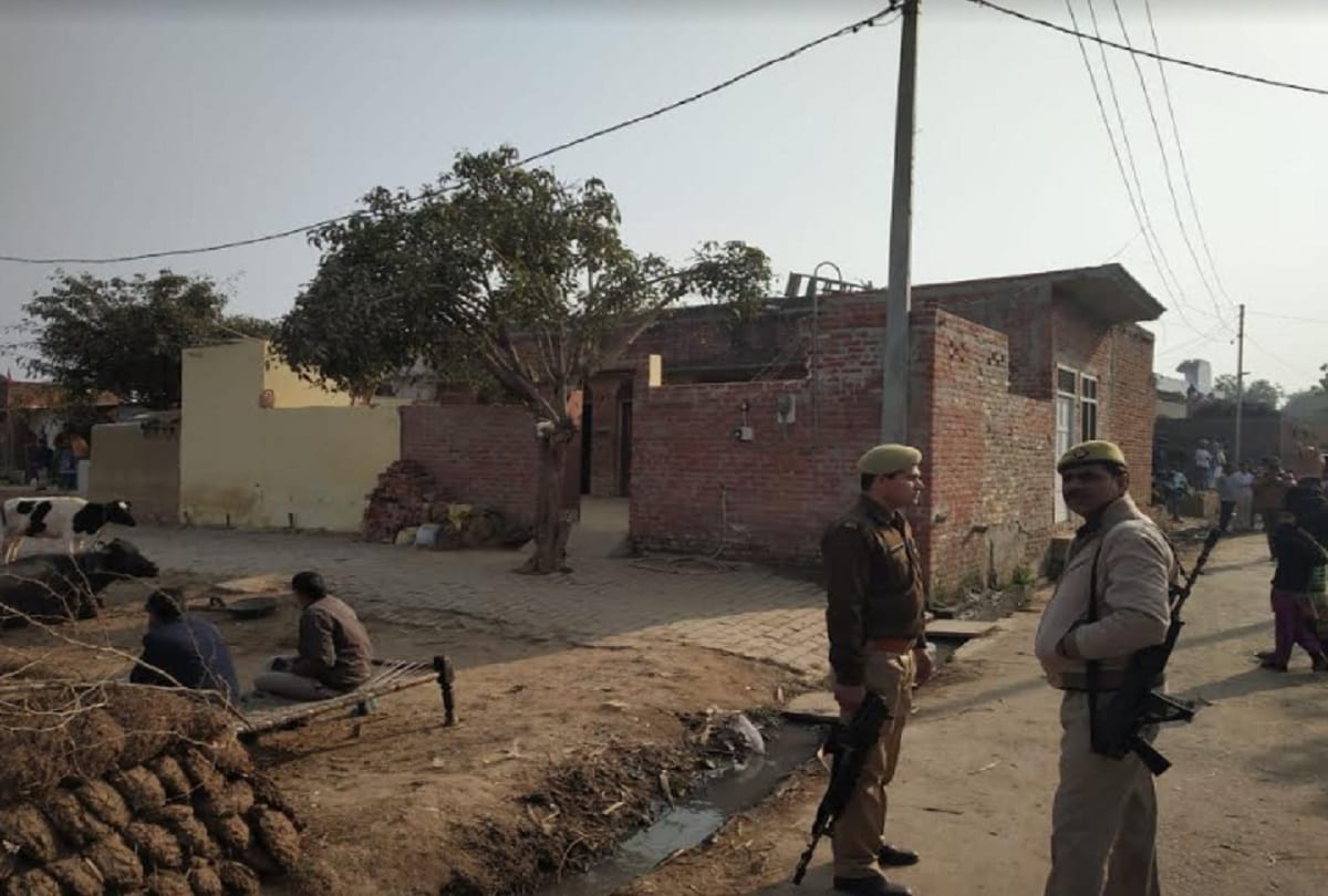ISI has deep roots in West UP, Connection with arms suppliers