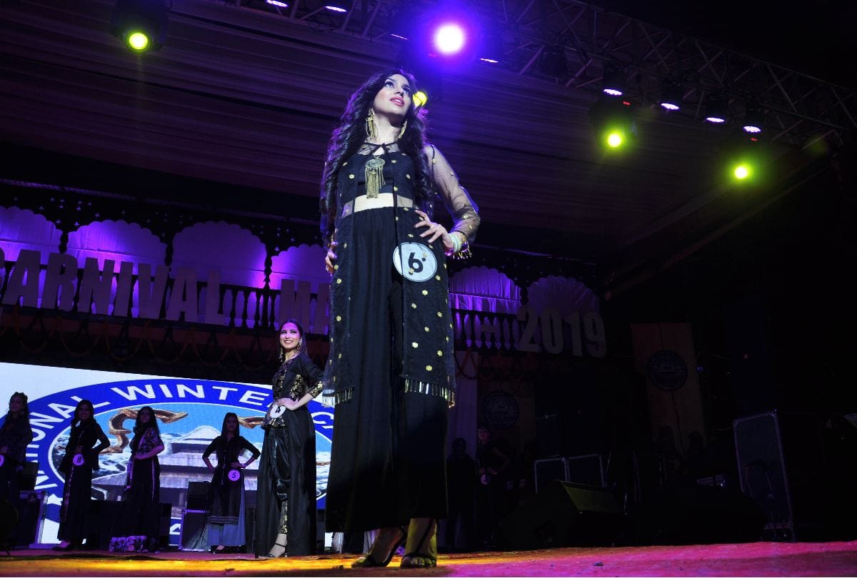 Manali winter Carnival 2019 Manali winter queen models catwalk on ramp