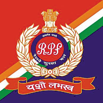 rpf found cash bag in waiting room