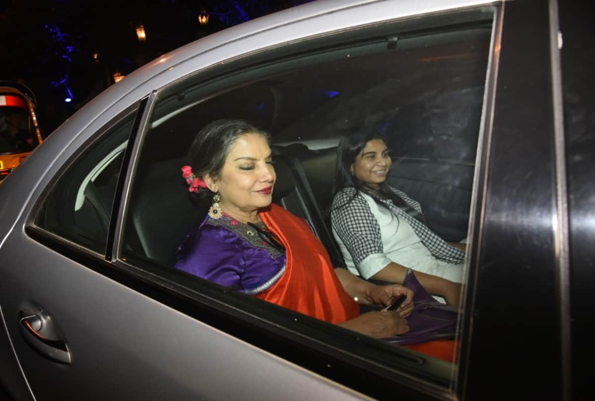 Shabana Azmi has returned home from the hospital after car accident on January 18