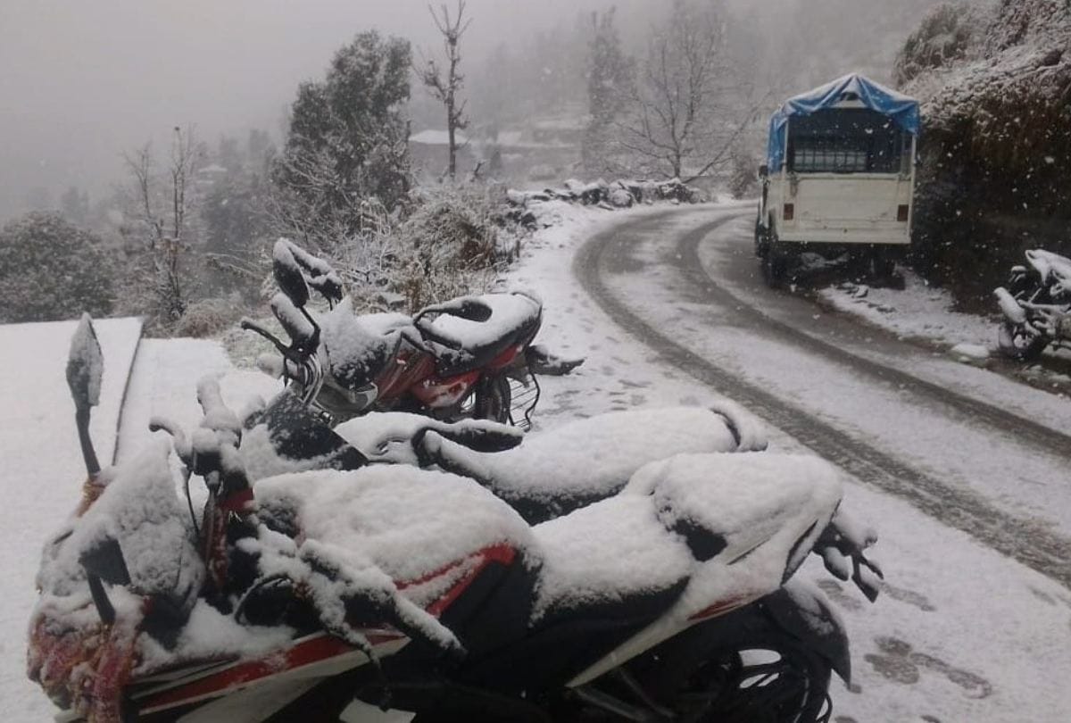 jammu srinagar national highway closed sixth day, snowfall and rainfall in jammu kashmir