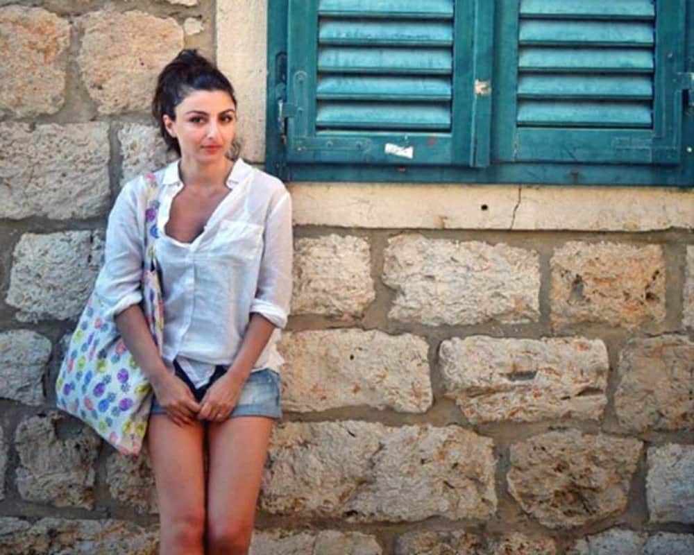 Coronavirus outbreak Soha Ali Khan express her sorrow on in   migrant workers