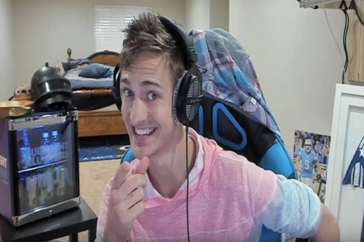 Tyler Ninja Blevins earned 10 million doller in 2018 with video game fortnite