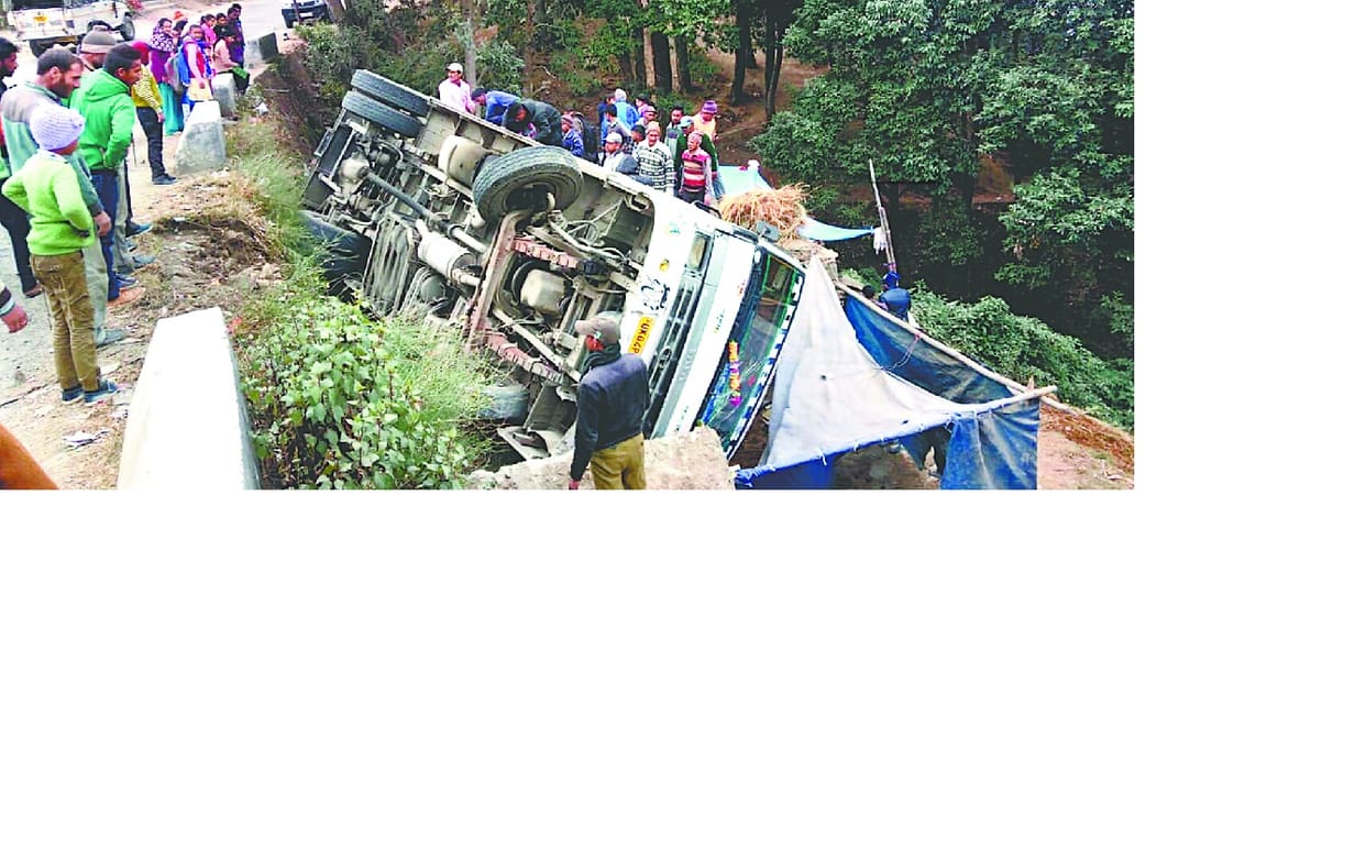 Students injured in Almora