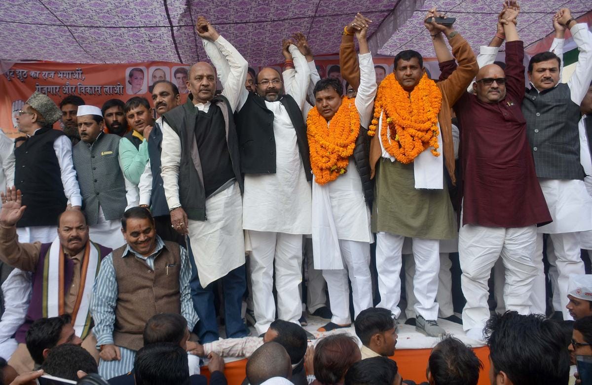 Congress yuva kranti yatra reached varanasi