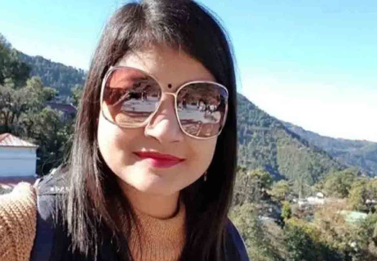 CBI raid at IAS officer B Chandrakala residence and illegal mining mafia