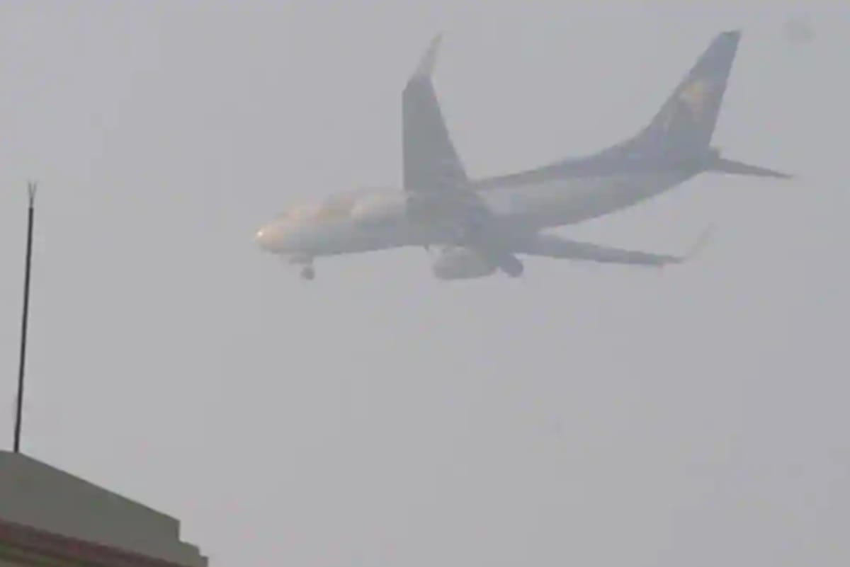 Fog affects the movement of planes and train