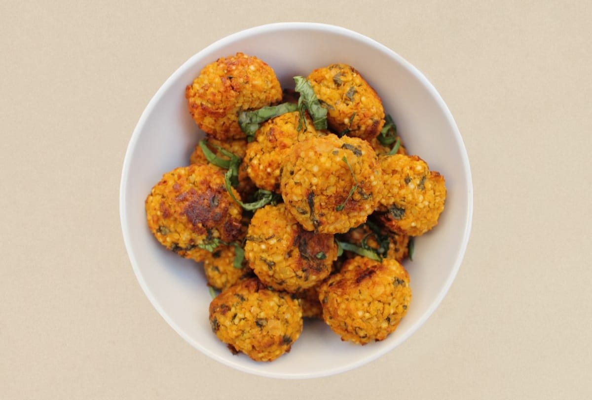 easy recipe to make crispy pakora with leftover rice