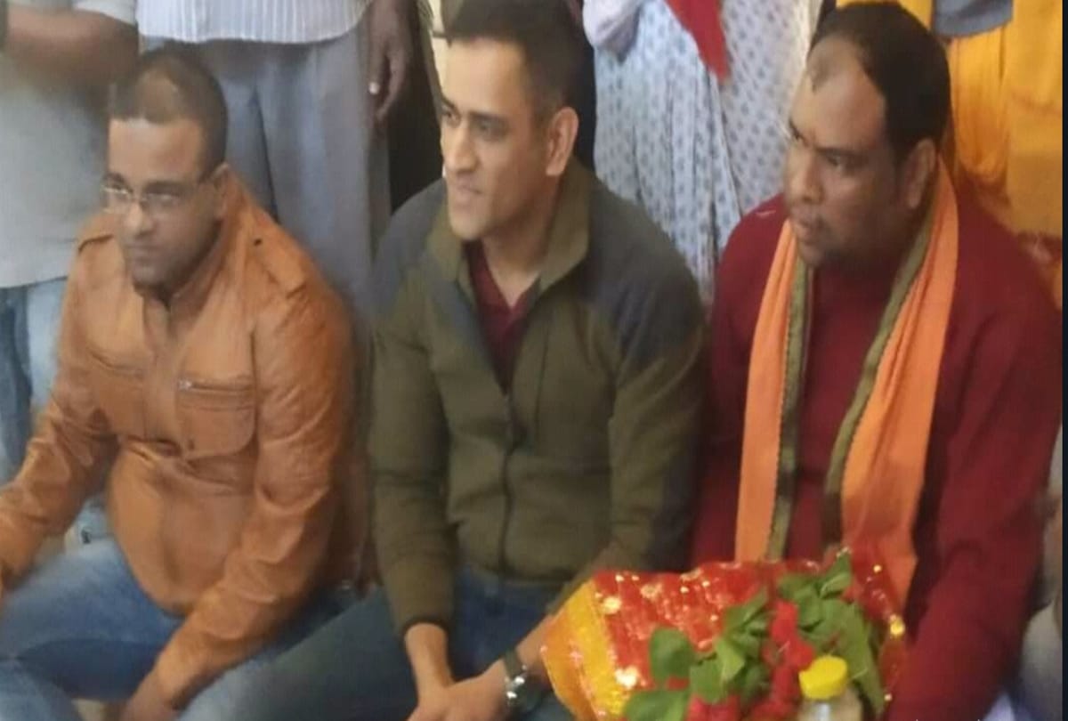 Ms Dhoni visits Maa Deori temple in Ranchi ahead of Australia ODI series
