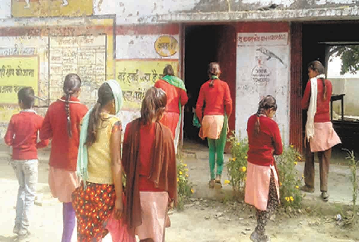 Here the kids open the school lock and take the class themselves
