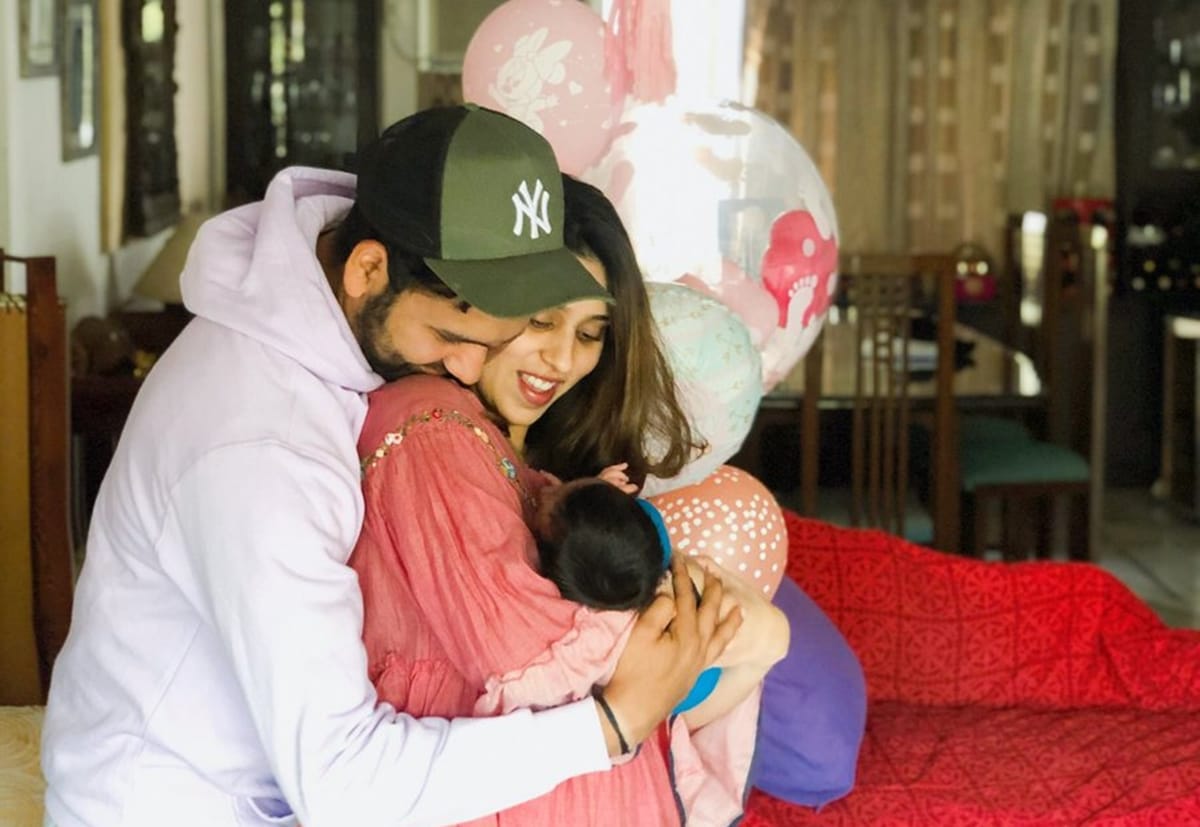 rohit sharma spend quality time with his daughter samaira